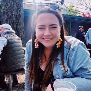 Meet your Posher, Christy